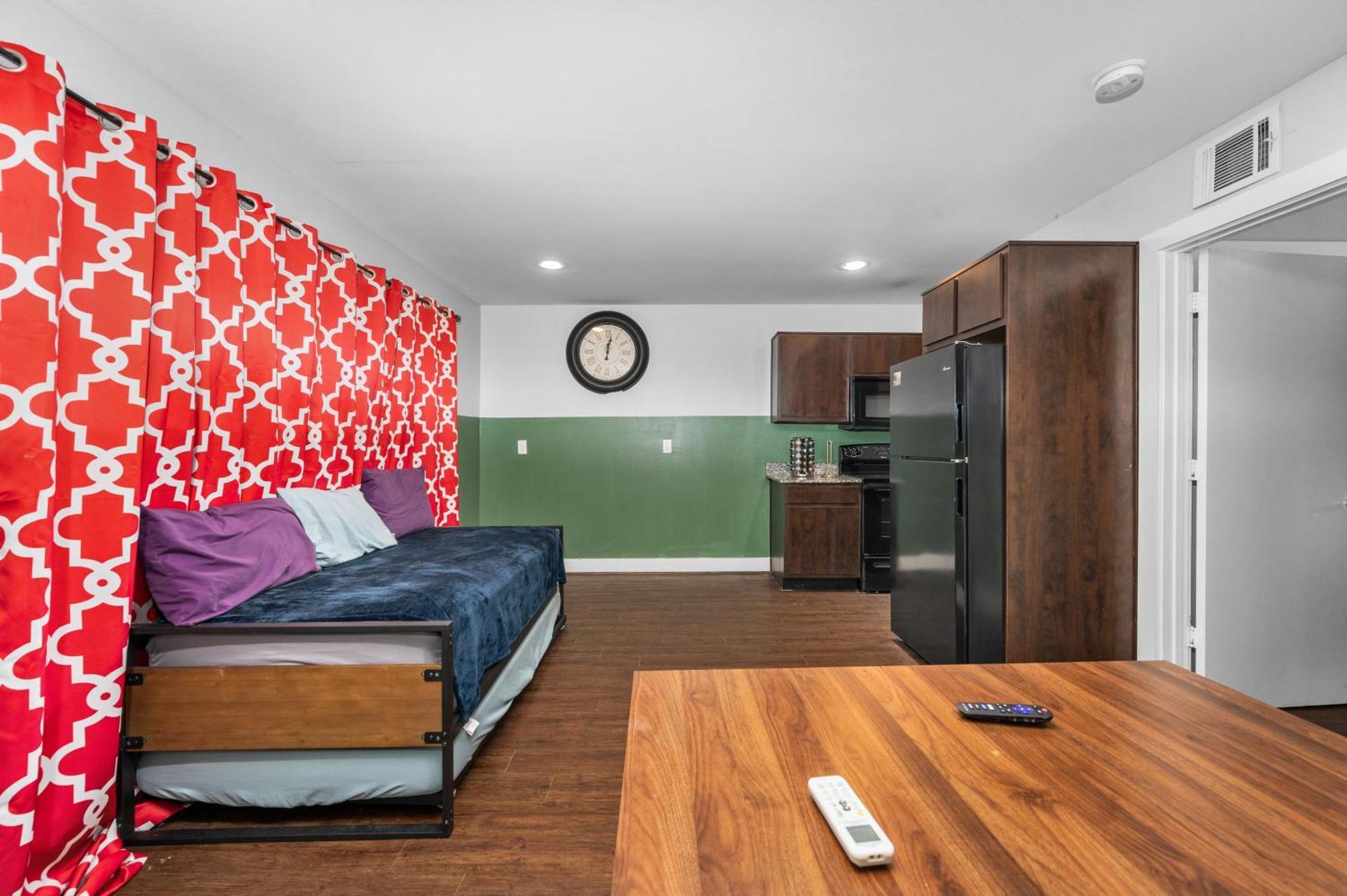 Rustic 1Br Apartment Near Medcenter-Uh-Nrg Χιούστον Εξωτερικό φωτογραφία